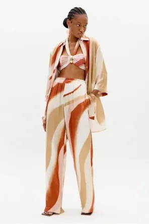 Calça Wide Leg Estampada Com Bolsos LANÇA PERFUME 