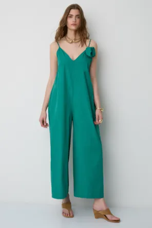 Macacão com aplique de flor  BSB