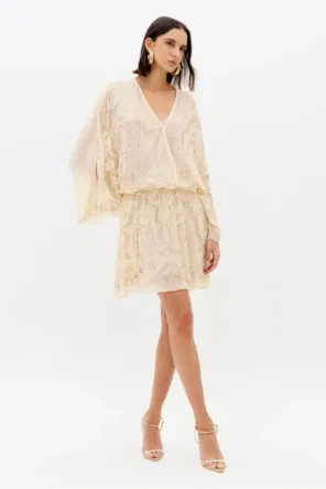 Vestido Curto Manga Morcego Com Cristais LANÇA PERFUME