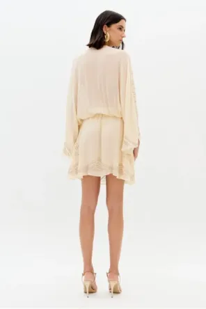 Vestido Curto Manga Morcego Com Cristais LANÇA PERFUME