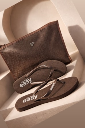 Chinelo Básico Castanho - Lança Perfume