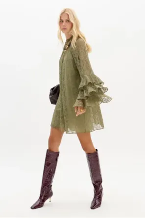   Vestido Curto Amplo Renda LANÇA PERFUME 