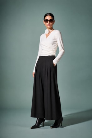 CAMISOLA CRUZADA COM  FLOR GOA GOA 