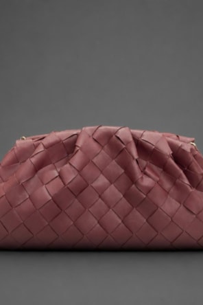 Mala  Clutch Com Enfeite E Pingente LANÇA PERFUME 