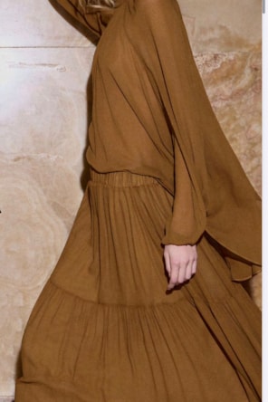 BLUSA CHIFFON MUSTARD LANÇA PERFUME