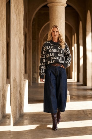 Camisola de gola redonda com personalização em jacquard GAELLE PARIS
