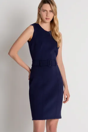 Vestido midi de corte justo confeccionado em tecido elástico. FRACOMINA 
