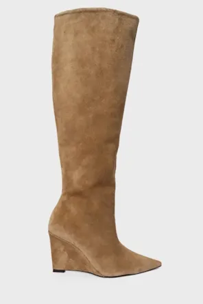 Bota Anabela Cano Alto Couro Suede Bege Almond CARRANO 