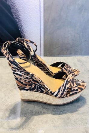 SANDALIAS CUNHA ANIMAL PRINT
