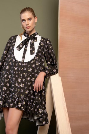 VESTIDO FLORES