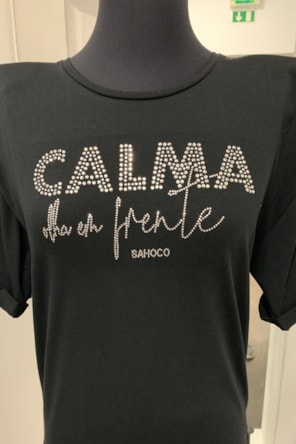 T-SHIRT CALMA 