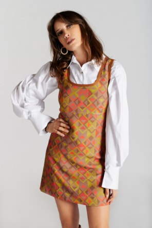 VESTIDO CORTE EM A