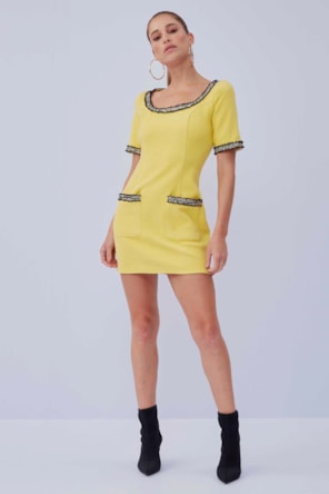 Vestido Curto Justo