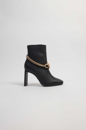 Botas Tornozeleira Corrente