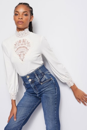 Camisola Gola Renda