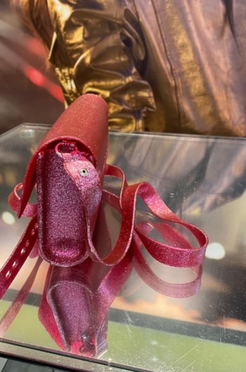 9f4fafd3-4c34-45a1-97a2-8a5124612dd0