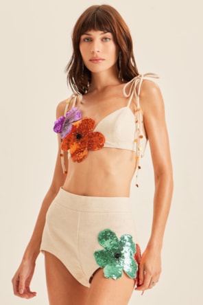 TOP BEIGE FLORES  