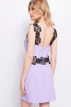 VESTIDO LILAS RENDA 