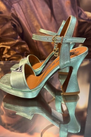 SANDALIAS VERDES BAMBURI