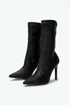 BOTAS PRETA LISA 