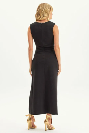 VESTIDO SUPER MIDI SEM MANGAS PRETO