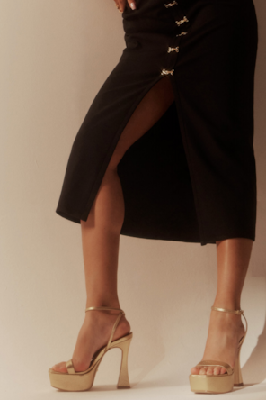 SANDALIAS  DOURADAS 