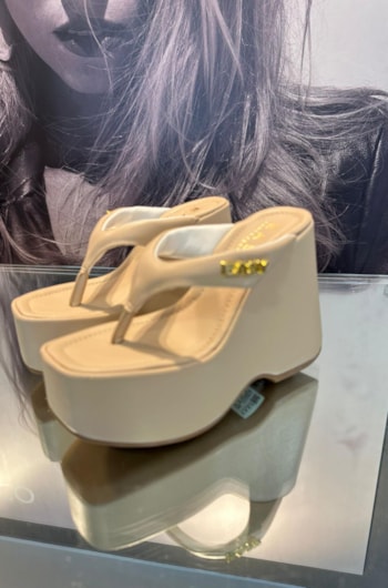 6d360ffa-b43b-4b2e-bbf1-b2bbb47cb2f4