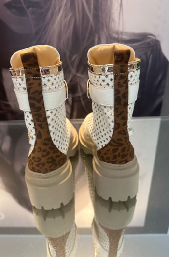 b18d6f44-89da-4d0a-9cc3-3ed725608687