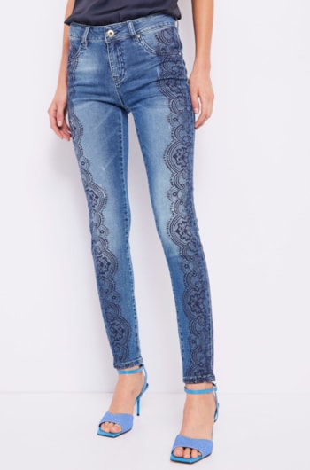 242-411nd26036-00-p01