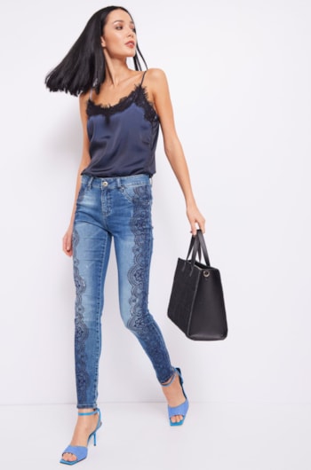 242-411nd26036-00-p04