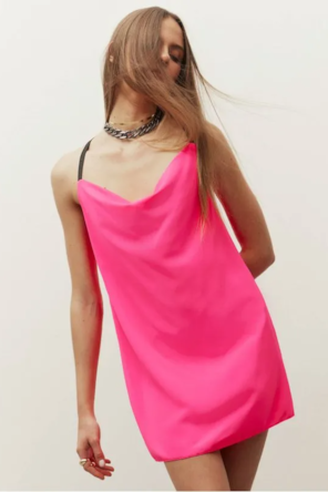 VESTIDO CURTO FLUIDO