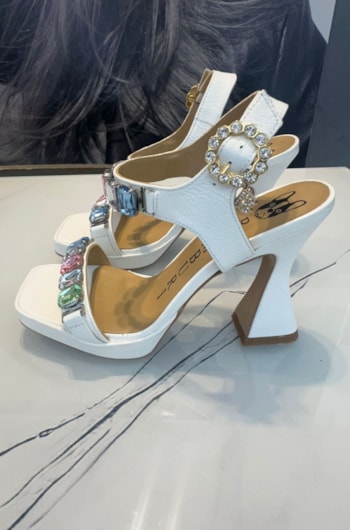 0164d1d1-c808-485d-91c2-5a5eecc3df7c