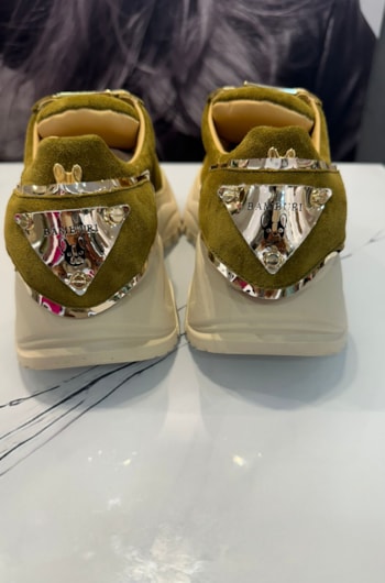 117dc041-2a3f-4ca5-af49-2689bb69a6d5