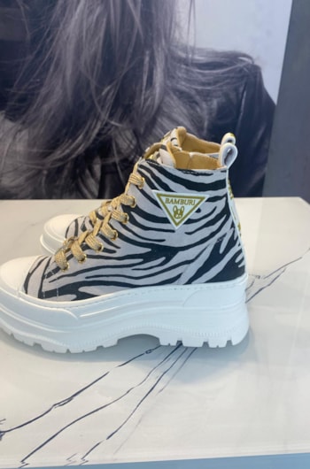 ef454973-88df-476d-9ccd-044fa8016956