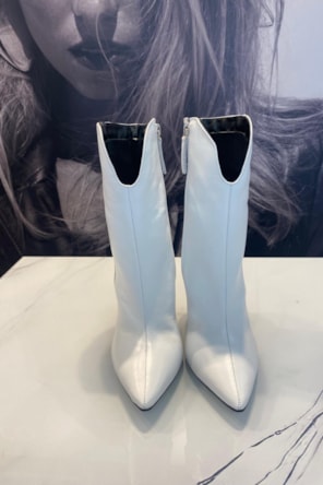 BOTA BOTIM BRANCA 