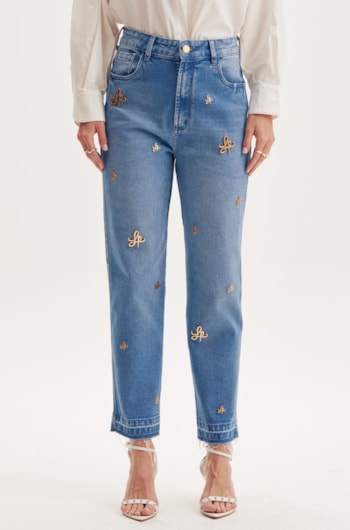 501cf007075-2-1435x2048