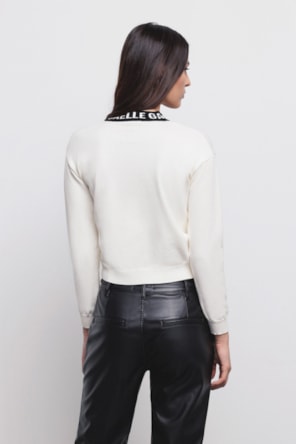 CAMISOLA MALHA BRANCA GOLA PRETA 