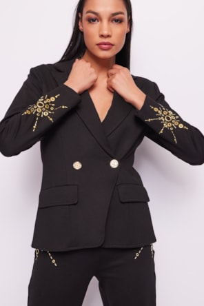 BLAZER PRETO APLICAÇÕES 