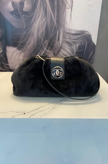 c9ba348b-c269-467a-8bfa-43e15ee24511