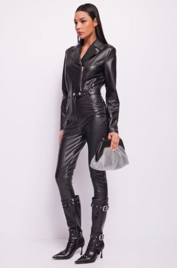 241-421dd18002-2001-p04