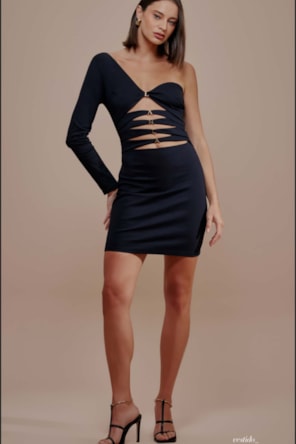 VESTIDO CURTO CORTES 