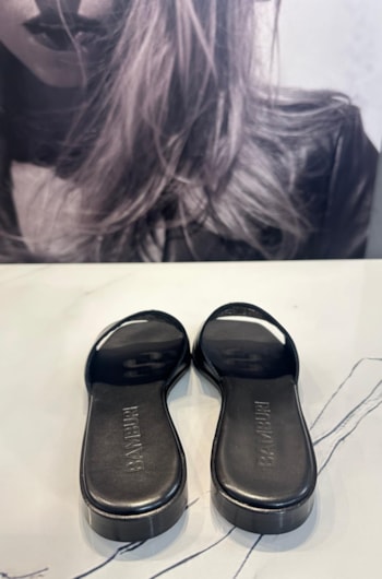 005b644e-7fc8-40a0-a60d-edefc152e637