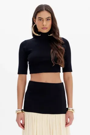 CAMISOLA CROPPED PRETA LANÇA PERFUME 