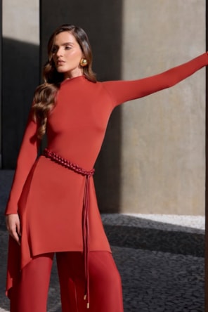 BLUSA ALONGADA MANGA LONGA LANÇA PERFUME 