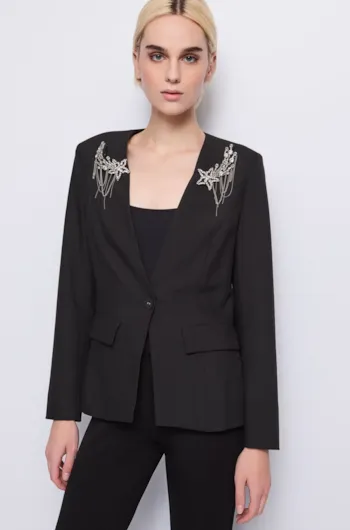 251-521dd35025-2001-p01