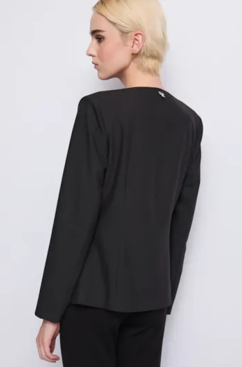 251-521dd35025-2001-p02