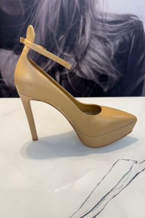 SAPATOS COMPENSADOS CARRANO