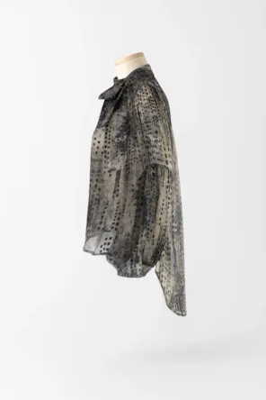 BLUSA EM CHIFFON ESTAMPA SAHOCO