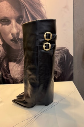 BOTAS CANO ALTO LANÇA PERFUME 