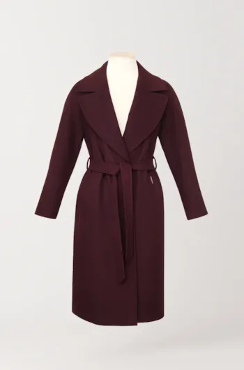casaco-comprido-com-gola-ampla-e-cinto-frente-bordeaux
